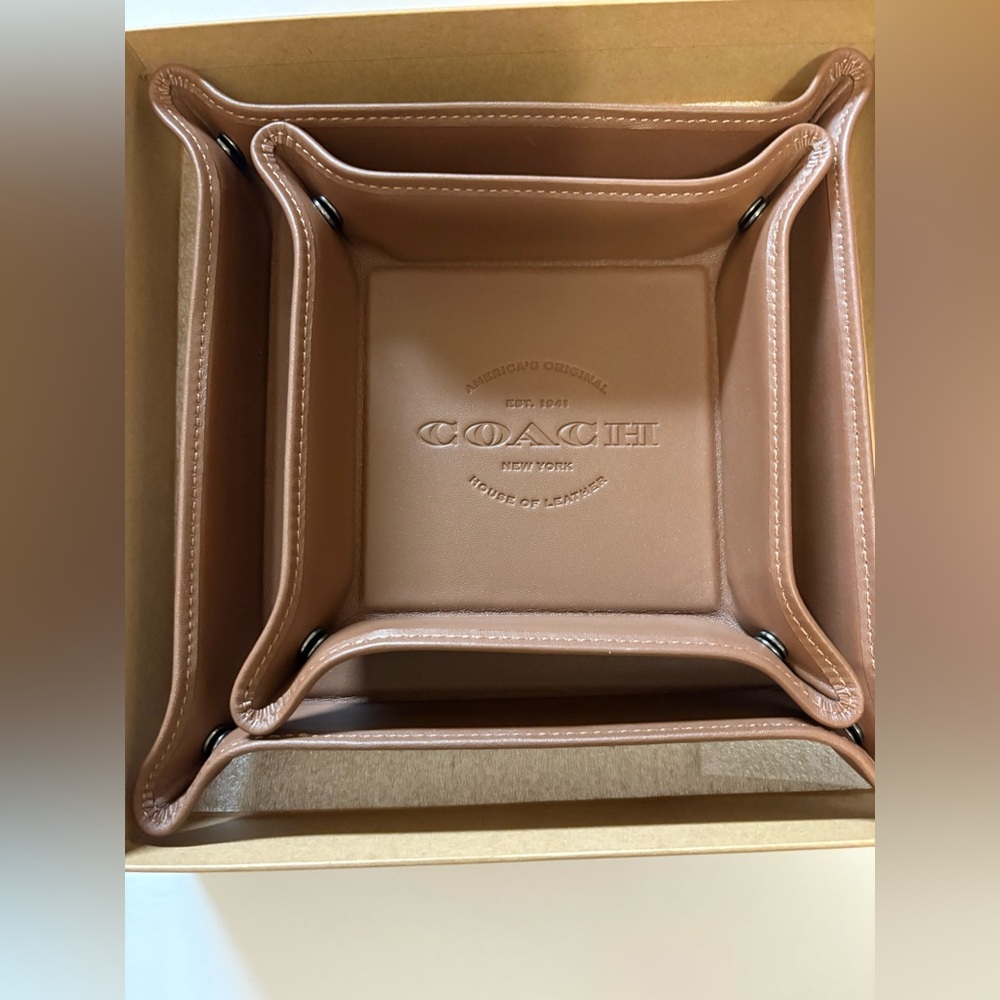 Coach brown Leather boxed valet set Accessory - Picture 3 of 10